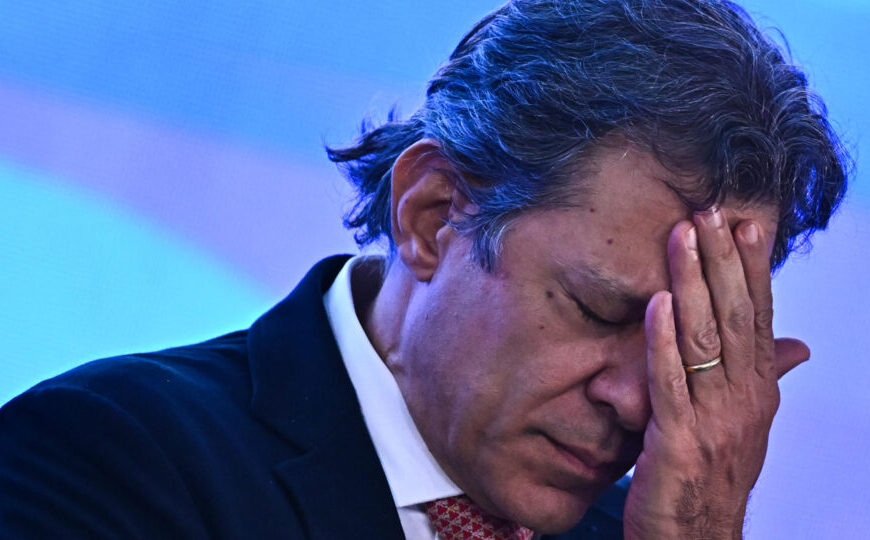 Fogo-amigo: Haddad leva puxão de orelha de aliado para disputar governo de SP