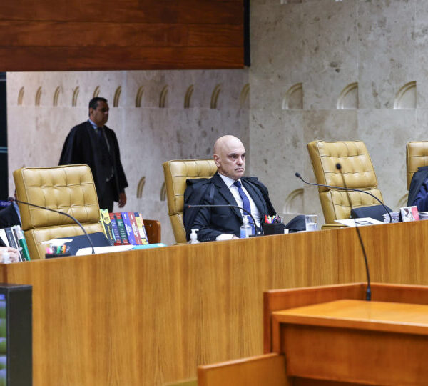 A matemática da direita para conquistar maioria “anti-Moraes”&hellip;