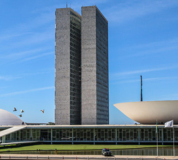 Lobby avança sem regulamentação no Brasil e expõe&hellip;