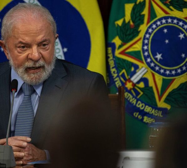 Com Lewandowski, Lula completa 15 substituições de ministros&hellip;