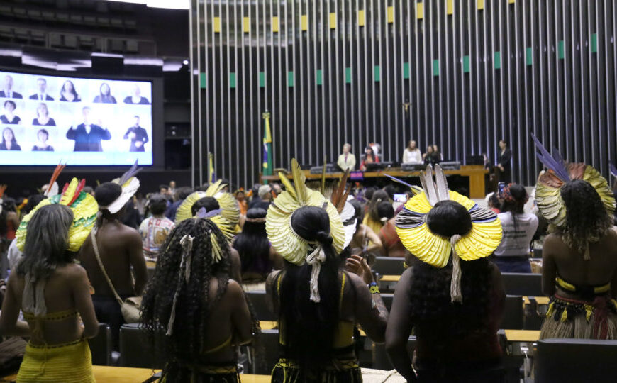 Congresso articula PEC do marco temporal para alterar a Constituição em meio a impasse com STF