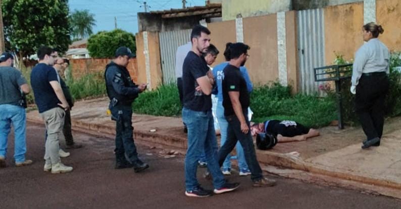 Pistoleiro executa homem na perifeira de Dourados