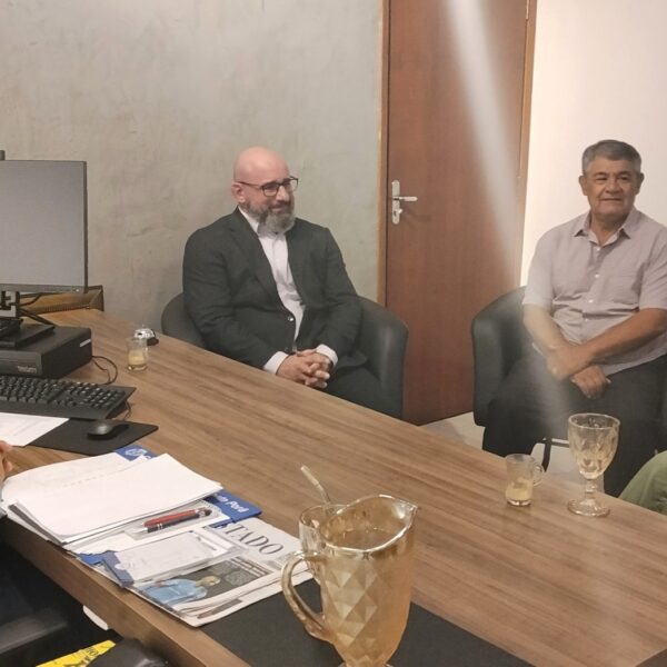 Secretária de Governo visita Câmara e reforça agenda&hellip;