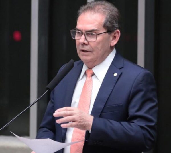 Paulinho da Força lança pré-candidatura ao Senado com&hellip;