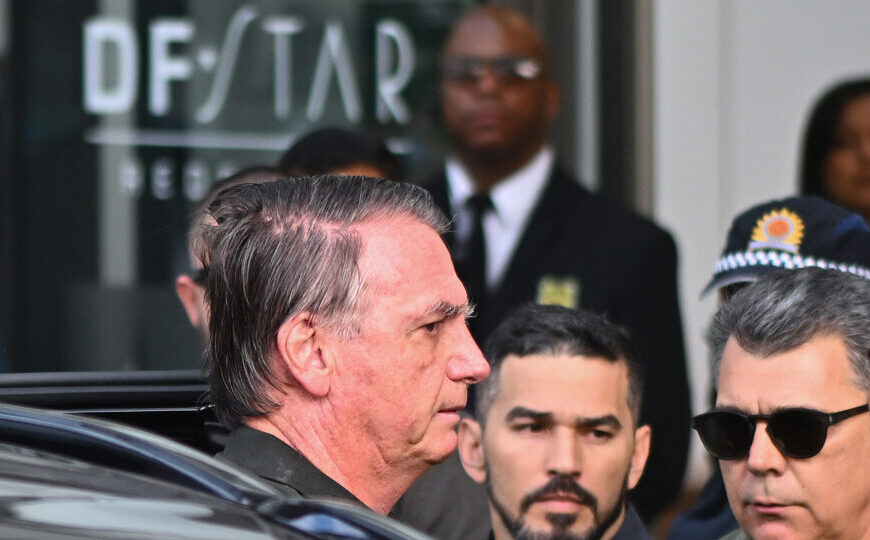 Moraes autoriza Bolsonaro a receber terapia de estímulo elétrico craniano