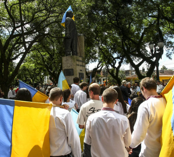 Como a comunidade ucraniana no Brasil se mobiliza&hellip;