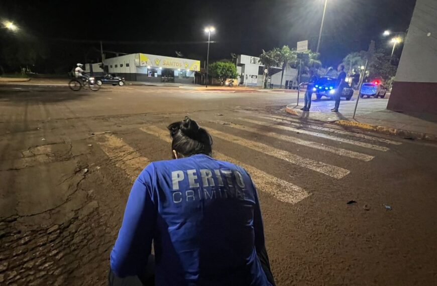 ASSISTA: Imagens mostram motoentregador sendo atropelado por carro em Rio Brilhante