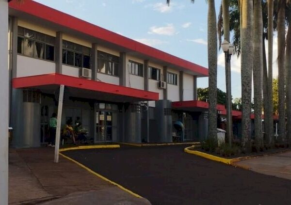 Jovem é atingido por 4 disparos e passa&hellip;