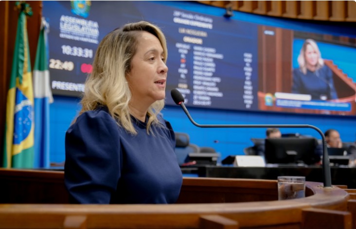 Dia da conquista do voto feminino reacende debate sobre lugar da mulher na política, avalia Lia Nogueira