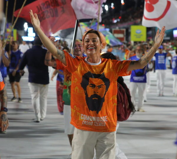 Damares Alves questiona repasse da Embratur à escola&hellip;