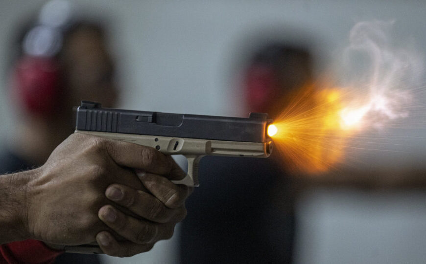 Comissão da Câmara aprova projeto que facilita compra da primeira arma de fogo