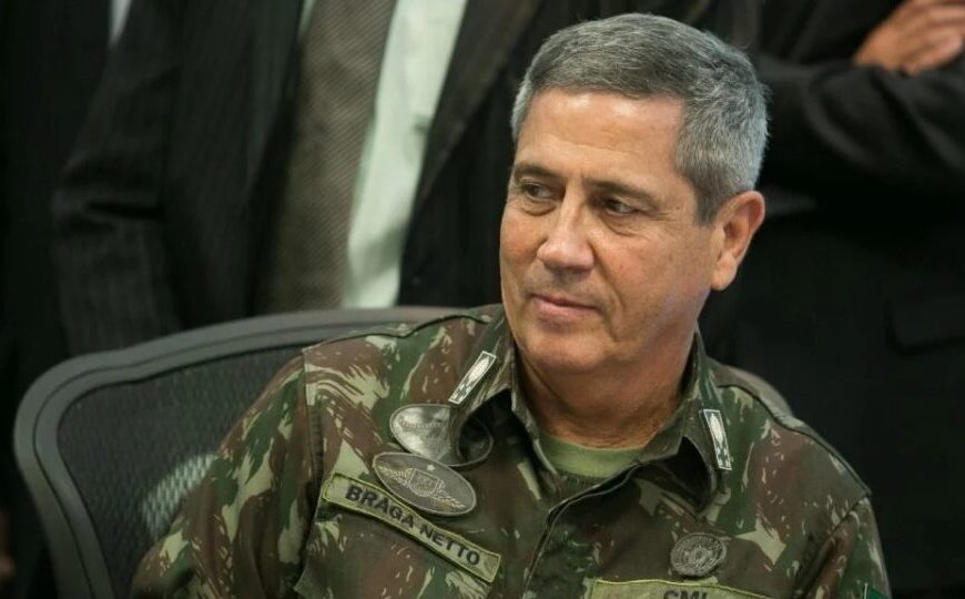 Braga Netto pede para reduzir pena com curso a distância