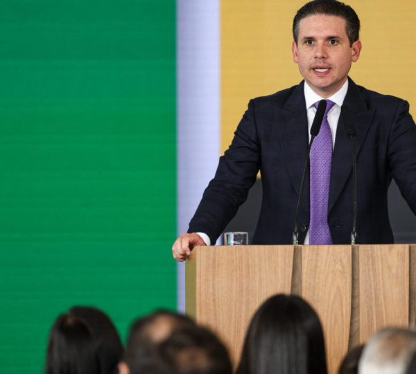 Motta nega “trem da alegria” em gratificação para&hellip;