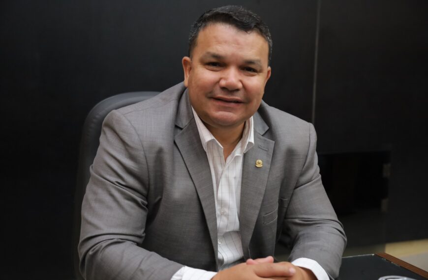 Vereador Subtenente Morinigo solicita melhorias na Vila Ferroviária