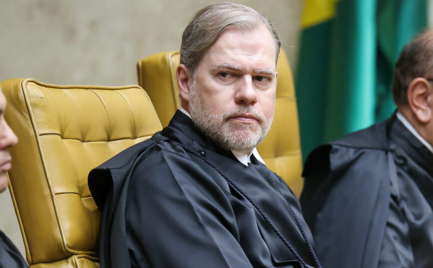 Oposição reage a pedido da PF para afastar Toffoli do caso Master