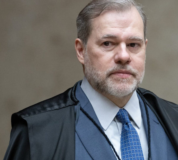 Delegados da PF pedem à Câmara poder para&hellip;