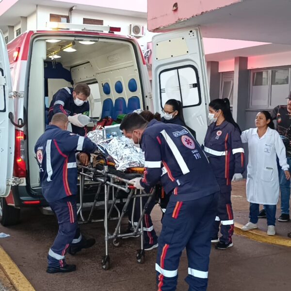 Adolescente tem as pernas esmagadas e fica em&hellip;