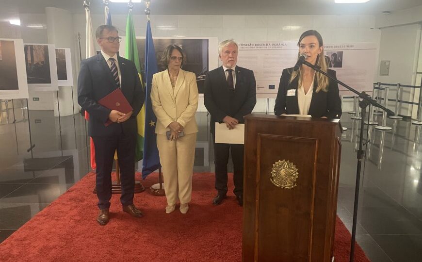 Embaixadas organizam exposição no Senado sobre invasão russa na Ucrânia