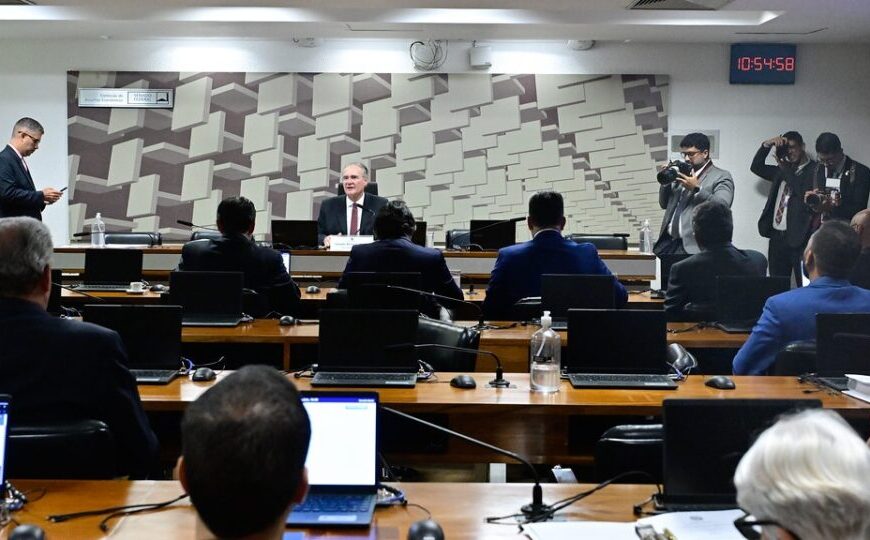 Comissão do Senado derruba sigilo imposto pelo TCU às auditorias envolvendo o Master