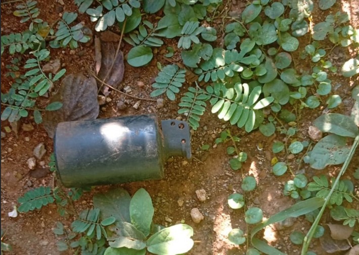 Granada é encontrada em terreno baldio em bairro de Corumbá