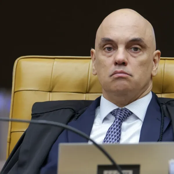 Moraes viajou em jatos de empresa Vorcaro pelo&hellip;