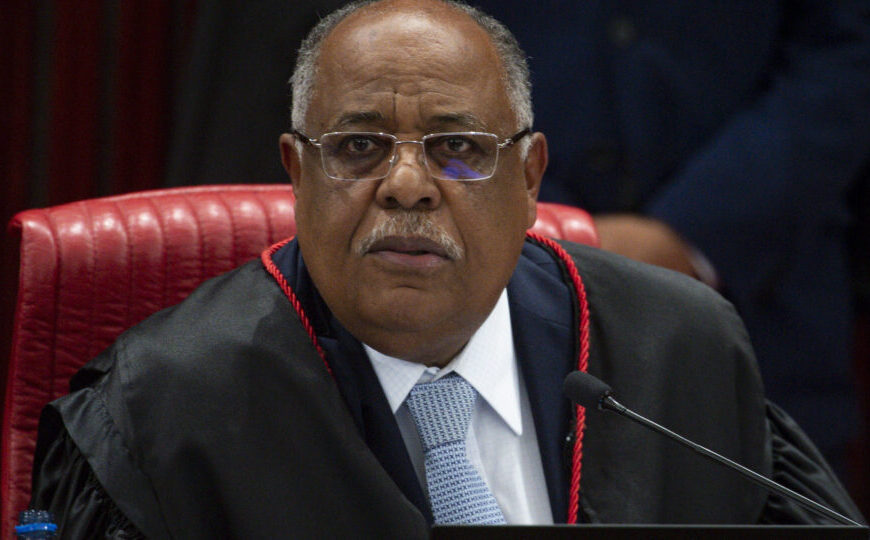 Ministro do STJ se declara impedido para julgar&hellip;