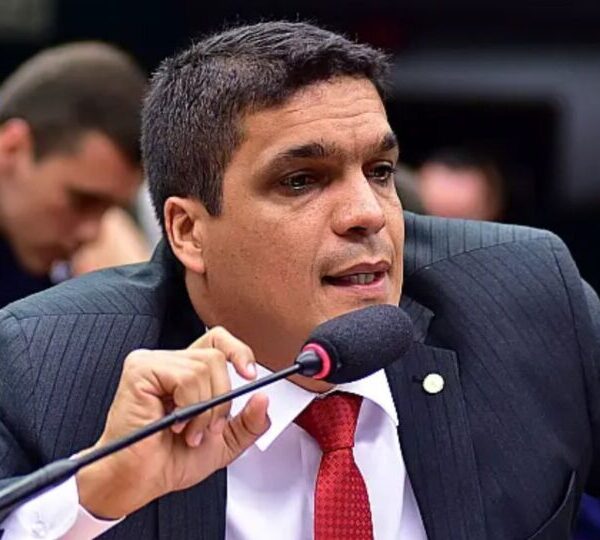 Cabo Daciolo se filia ao Mobiliza e anuncia&hellip;