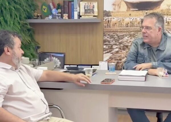 Carlos Bernardo visita prefeito Eduardo Campos e discute&hellip;