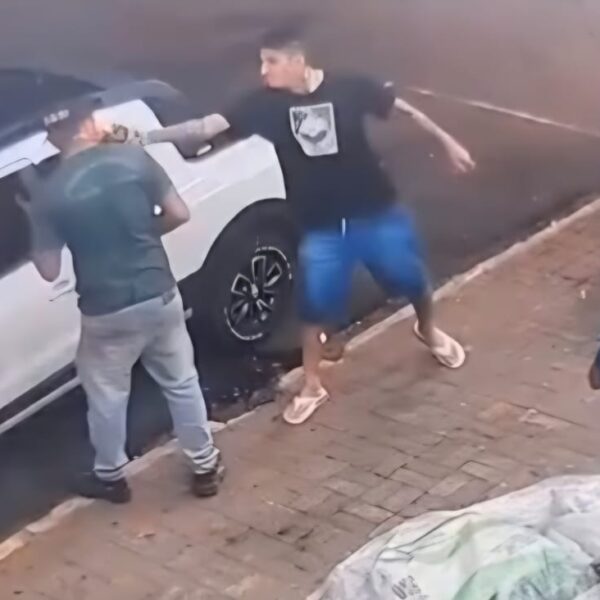 Estudante é executado com tiros na cabeça em&hellip;