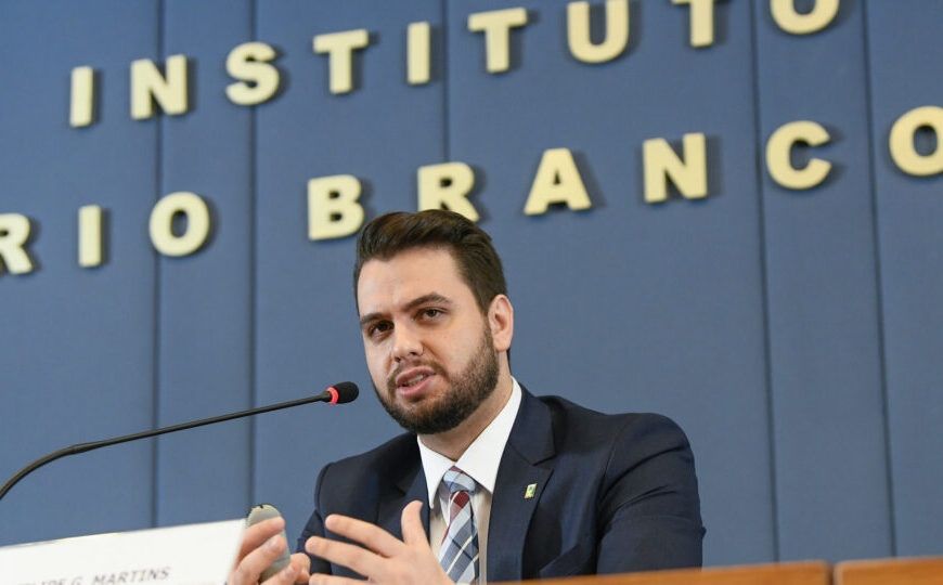Moraes determina prisão definitiva de Filipe Martins e outros condenados do núcleo 2