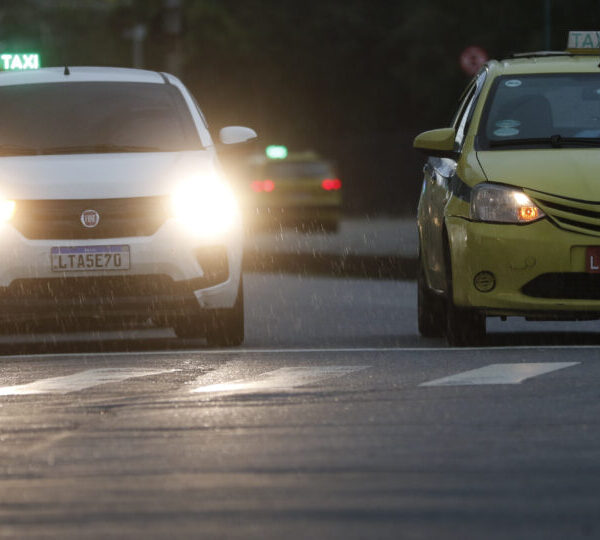 Volta das placas antigas? Projeto recoloca estado e&hellip;