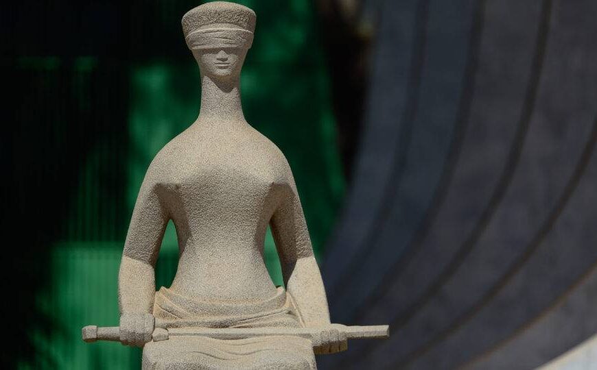 Pesquisa: maioria dos brasileiros afirma não confiar no STF