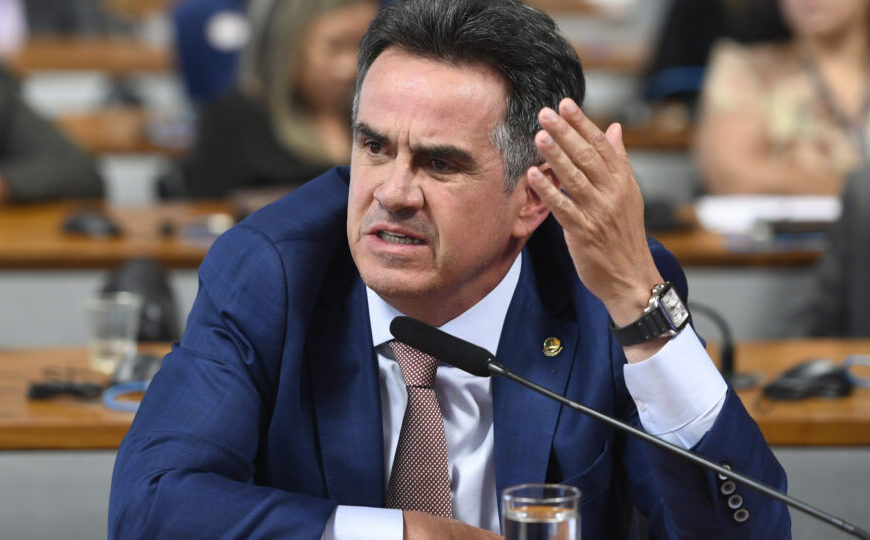 Advogado de Ciro Nogueira nega “mesada”; senador vê intenções eleitorais
