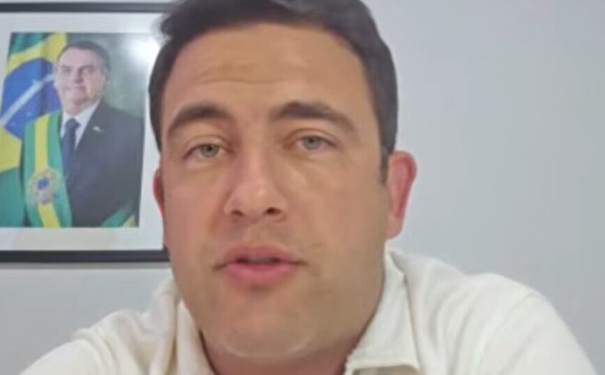 Deputado do PL diz que Zema “caminha de mãos dadas com o STF”; assista