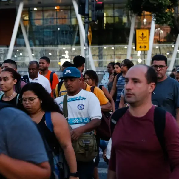 Desemprego no 1º trimestre é de 6,1%, o&hellip;