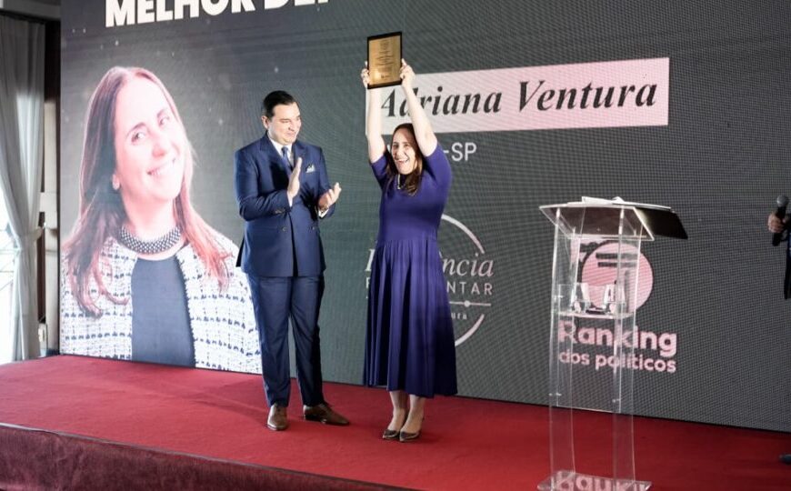 Ranking dos Políticos premia 100 parlamentares mais bem avaliados da atual legislatura