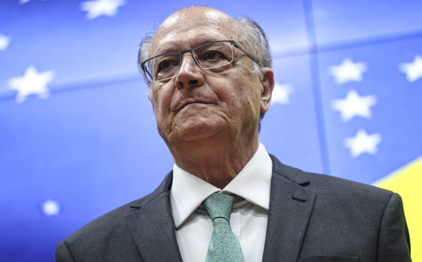 Alckmin lamenta rejeição de Messias e alerta para STF “sobrecarregado”