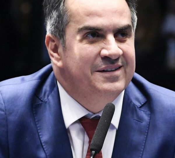PF investiga compra de triplex de R$ 22&hellip;