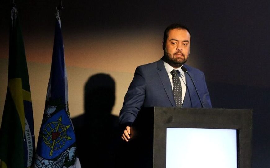 Como luxos bancados por banqueiro derrubaram a candidatura de Cláudio Castro?