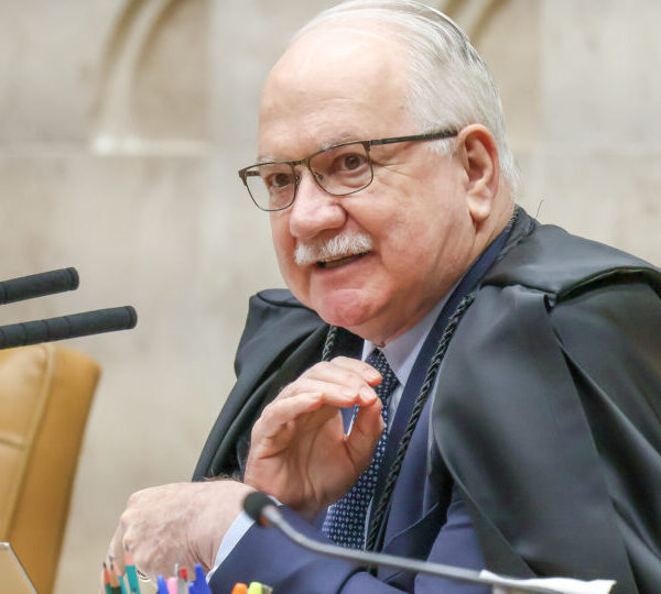 Fachin liga escândalos recentes à falta de limites&hellip;