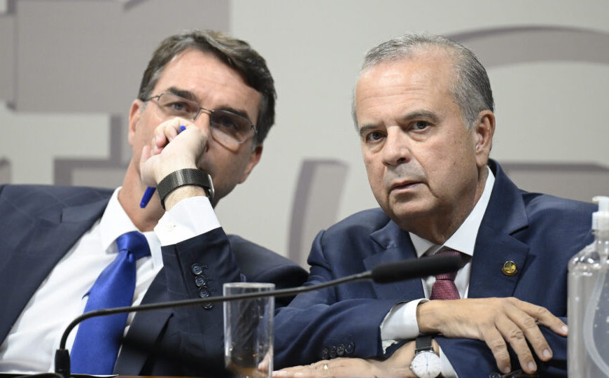 Marinho diz ter acionado Mendonça após áudio vazado de Flávio