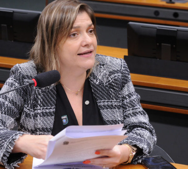 Deputada do PSOL vai à OEA contra promulgação&hellip;