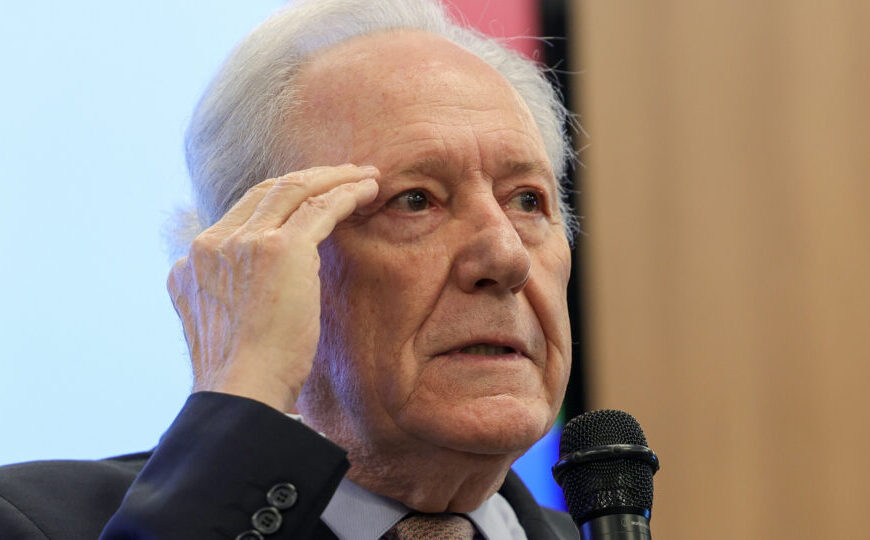 Lewandowski diz que Brasil pode virar “pária internacional” após decisão dos EUA