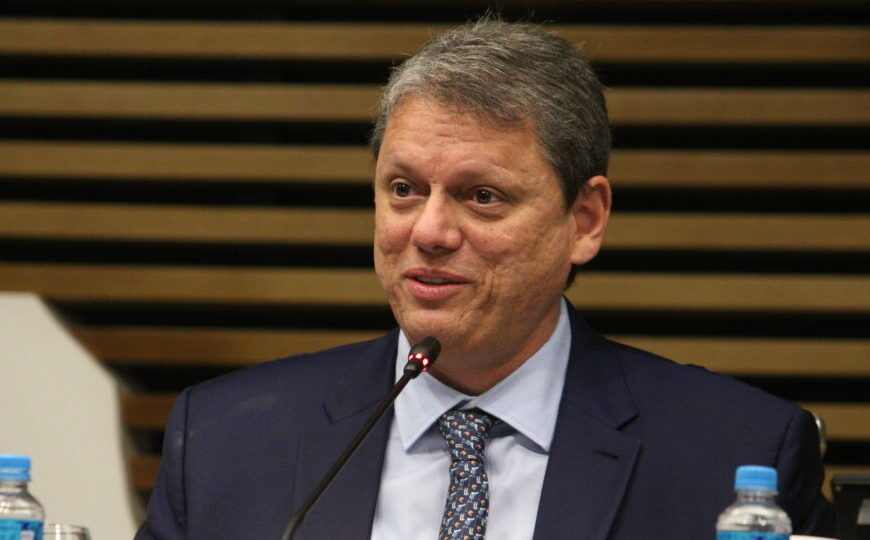 Tarcísio confirma Ramuth como vice e define chapa da direita em SP