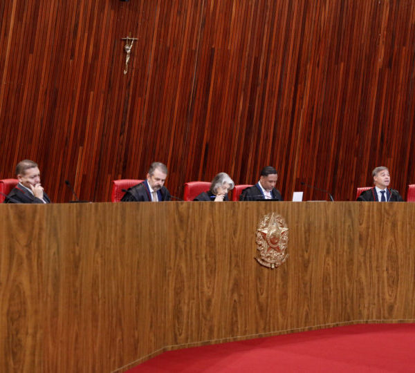 TSE cassa mandato do governador de Roraima e&hellip;