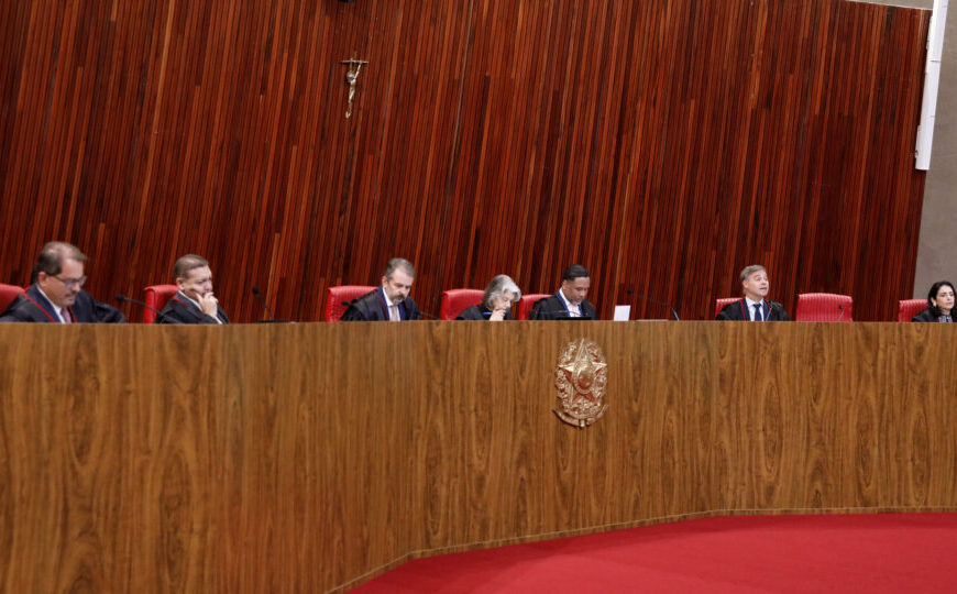 TSE cassa mandato do governador de Roraima e determina novas eleições