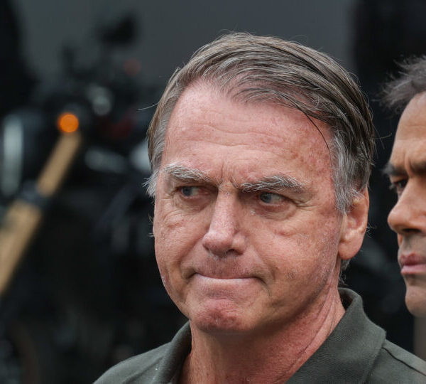 Boletim médico aponta melhora de Bolsonaro às vésperas&hellip;