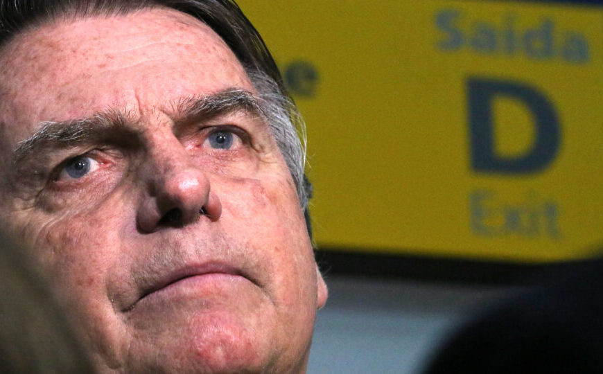 Defesa de Bolsonaro pede prorrogação da prisão domiciliar humanitária