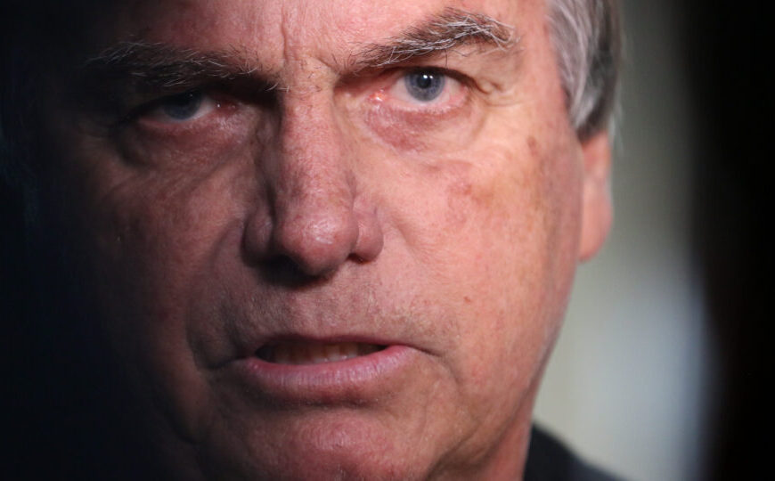 PGR se manifesta contra revisão criminal de Bolsonaro; Nunes Marques deve decidir