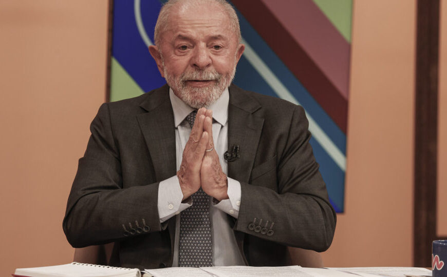 Governo aposta em publicidade milionária para tentar recuperar popularidade de Lula
